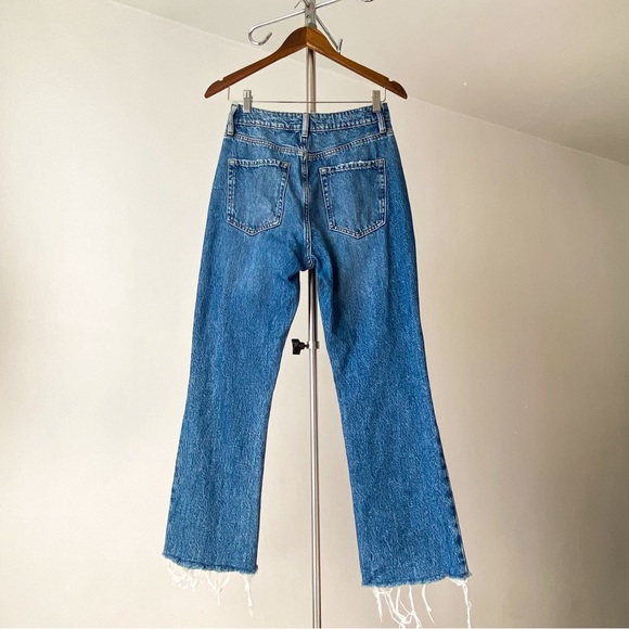 Modern High-Waisted Light Wash Flared Bootcut Jeans by Dynamite, Size 27 - Picture 2 of 8